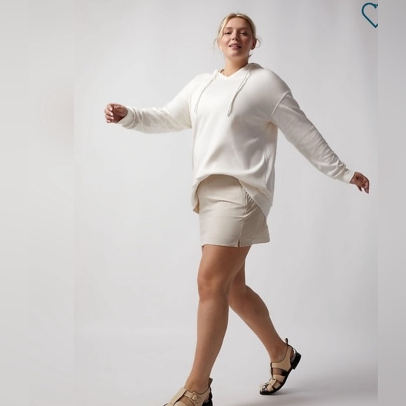 Athleta NWT Cream Skort with Pockets - Picture 1 of 6